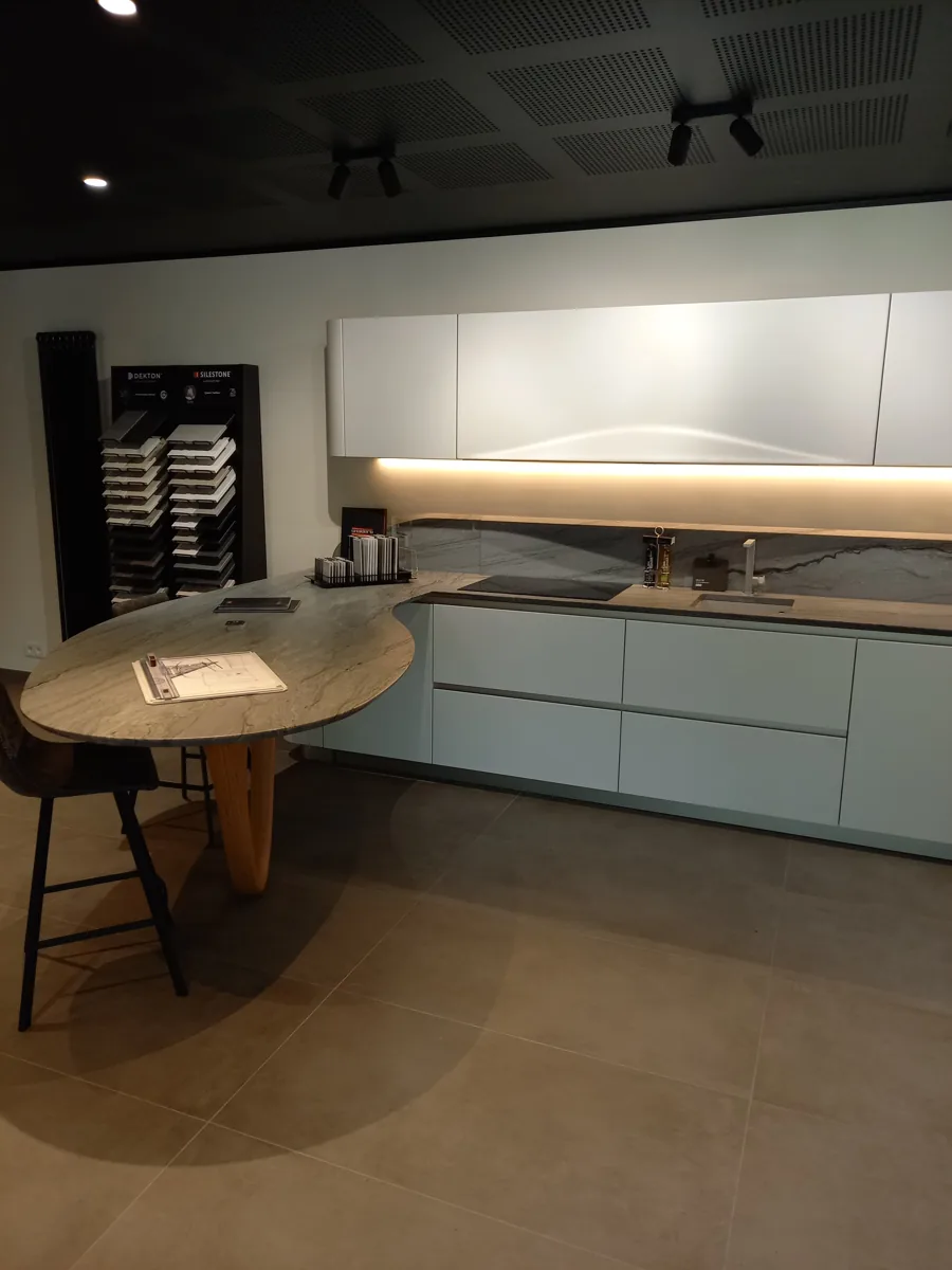 Keukenopstelling in de ODEA-showroom in Beersel